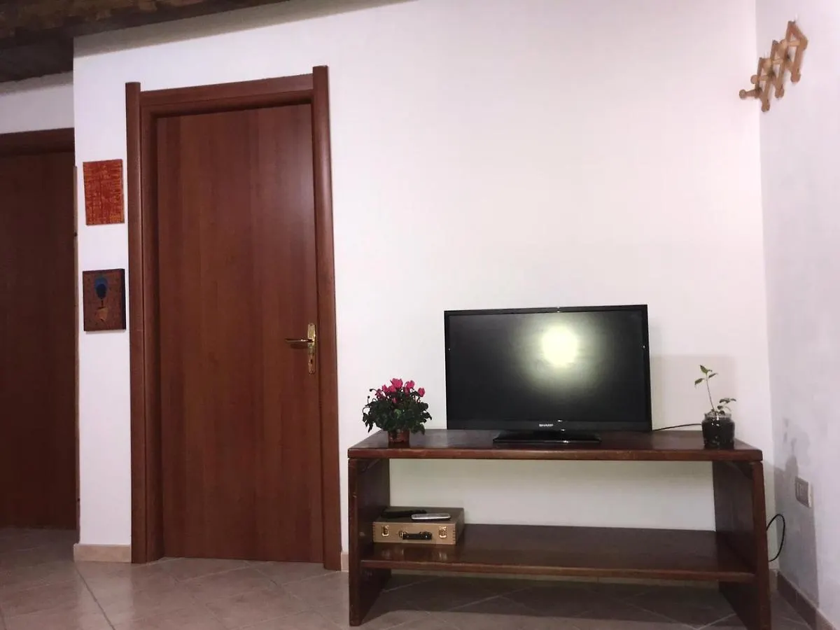 Alloggio in famiglia Appartamento La Quercia Santa Lucia